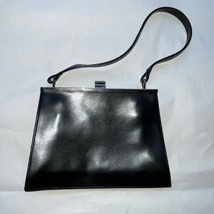 Vintage Wilson’s Leather structured black leather small purse